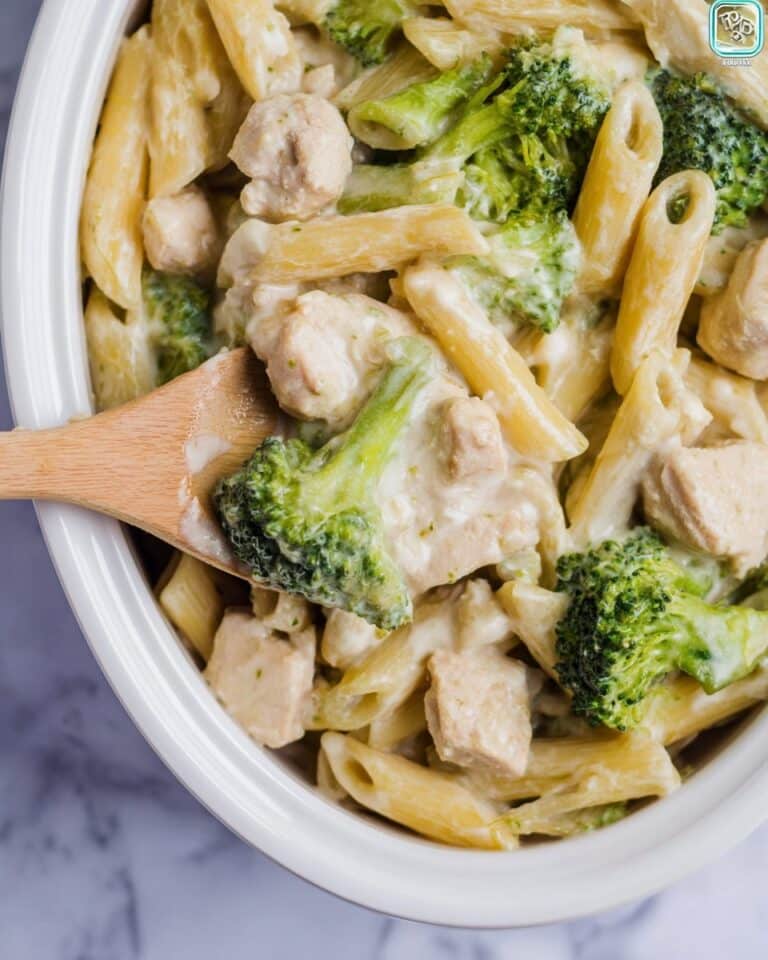 Crock Pot Chicken Alfredo with Broccoli Recipe