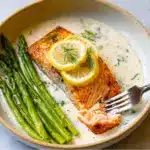 Salmon with Lemon Cream Sauce Recipe